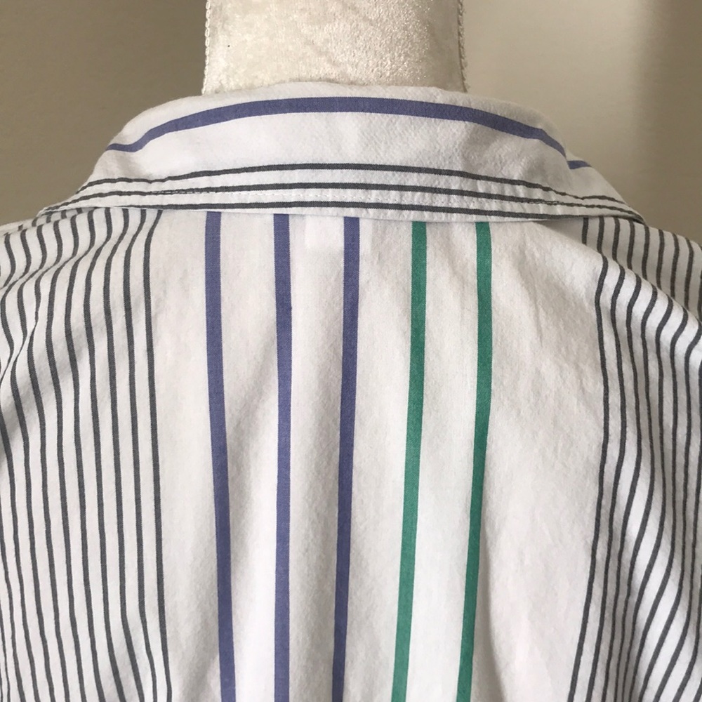 ☀️Jaclyn Smith Button Down Top - Picture 5 of 8